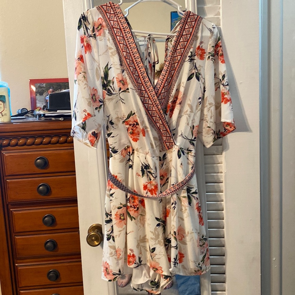 Cut romper never worn! Tags still on